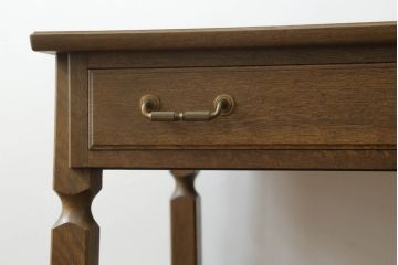 和製ビンテージ　神戸洋家具　オーク材　ノスタルジックな雰囲気漂う片袖机(ワークデスク、オフィスデスク、在宅用、在宅ワーク用、ヴィンテージ)(R-071045)