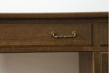 和製ビンテージ　神戸洋家具　オーク材　ノスタルジックな雰囲気漂う片袖机(ワークデスク、オフィスデスク、在宅用、在宅ワーク用、ヴィンテージ)(R-071045)