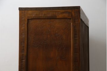 中古　美品　軽井沢彫り　隅々まで施された桜の彫りが美しいサイドボード(サイドキャビネット、サイドチェスト、収納棚、戸棚、引き出し)(R-071056)