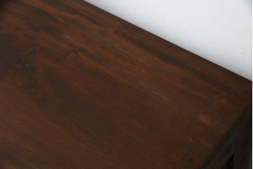 中古　美品　軽井沢彫り　隅々まで施された桜の彫りが美しいサイドボード(サイドキャビネット、サイドチェスト、収納棚、戸棚、引き出し)(R-071056)