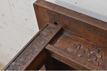 中古　美品　軽井沢彫り　華やかな桜の彫刻が美しいローテーブル(コーヒーテーブル、カフェテーブル、サイドテーブル、座卓)(R-071061)