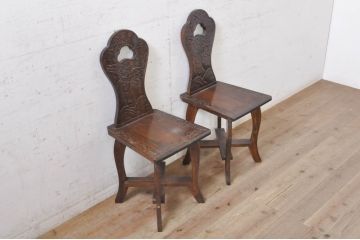 中古　美品　軽井沢彫り　シックな色合いと華やかな桜の彫刻が美しいチェア2脚セット(板座チェア、ダイニングチェア、イス、椅子、バラ売り可能)(R-071062)