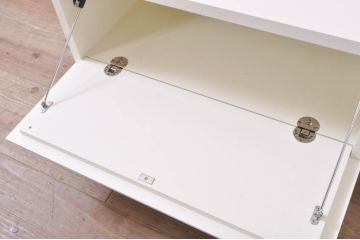 中古　オーダー製作品　シンプルなデザインが使いやすいカッシーナ風テレビボード(テレビ台、シアターボード、サイドボード、サイドキャビネット、ローボード)(製作費約18万円)(R-071064)