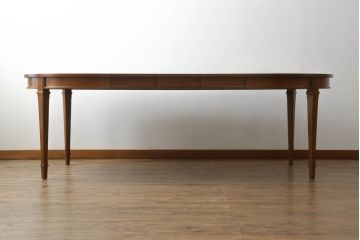 中古　DREXEL HERITAGE(ドレクセルヘリテイジ)　Triune(トライユン)　品のある佇まいが魅力のダイニングテーブル(エクステンションテーブル、食卓、4人掛け、6人掛け、8人掛け)(R-071067)