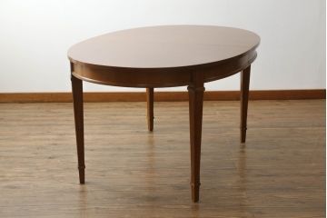 中古　DREXEL HERITAGE(ドレクセルヘリテイジ)　Triune(トライユン)　品のある佇まいが魅力のダイニングテーブル(エクステンションテーブル、食卓、4人掛け、6人掛け、8人掛け)(R-071067)