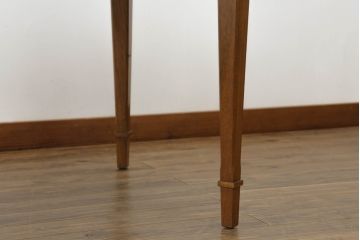 中古　DREXEL HERITAGE(ドレクセルヘリテイジ)　Triune(トライユン)　品のある佇まいが魅力のダイニングテーブル(エクステンションテーブル、食卓、4人掛け、6人掛け、8人掛け)(R-071067)
