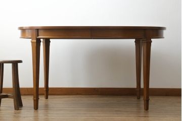 中古　DREXEL HERITAGE(ドレクセルヘリテイジ)　Triune(トライユン)　品のある佇まいが魅力のダイニングテーブル(エクステンションテーブル、食卓、4人掛け、6人掛け、8人掛け)(R-071067)