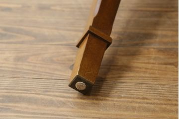 中古　DREXEL HERITAGE(ドレクセルヘリテイジ)　Triune(トライユン)　品のある佇まいが魅力のダイニングテーブル(エクステンションテーブル、食卓、4人掛け、6人掛け、8人掛け)(R-071067)