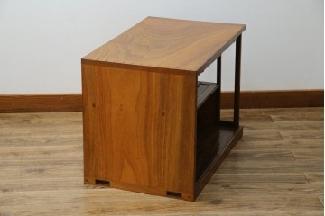 和製アンティーク　最高級!!　指物工芸家具　漆塗り　総楠(クス)材　前面玉杢　内部楠材　背面も上質な作り込みの飾り棚　(R-071070)