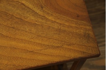 和製アンティーク　最高級!!　指物工芸家具　漆塗り　総楠(クス)材　前面玉杢　内部楠材　背面も上質な作り込みの飾り棚　(R-071070)