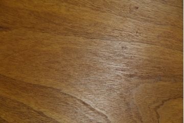 和製アンティーク　最高級!!　指物工芸家具　漆塗り　総楠(クス)材　前面玉杢　内部楠材　黒柿縁がアクセントの時代箪笥ローチェスト(ローボード、テレビ台、テレビボード、サイドボード、サイドキャビネット、リビングボード、衣装箪笥、収納箪笥)(R-071072)