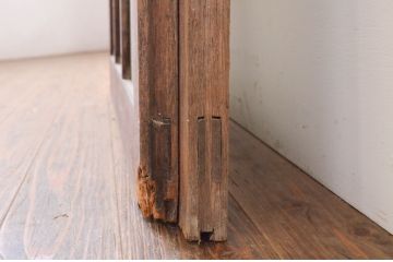 アンティーク建具　レトロな空間作りにおすすめなガラス窓2枚セット(引き戸、ガラス戸)(R-071106)