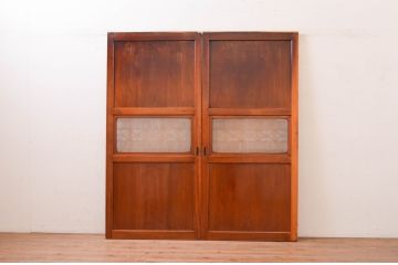 アンティーク建具　落ち着いた和の空間を演出する組子入りガラス帯戸2枚セット(引き戸、板戸)(R-071115)