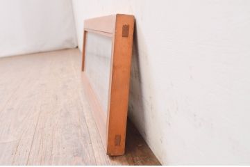 ビンテージ建具　片面ガラス　和の雰囲気溢れる格子欄間1枚(明り取り、明かり取り、ヴィンテージ)(R-071121)