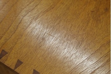 和製アンティーク　最高級!!　指物工芸家具　漆塗り　総楠(クス)材　前面玉杢　黒柿縁がアクセントの衣装箪笥　(R-071130)