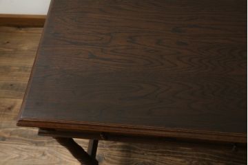 中古　三越家具　カントリーハウス　希少な絶版品ブルージュ　挽き物加工や引手のデザインがおしゃれ!クラシカルな雰囲気を高めるデスク(片袖机、ワークデスク、平机、在宅用、在宅ワーク)(R-071136)