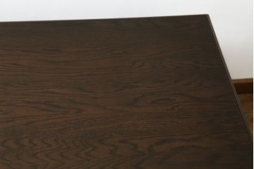 中古　三越家具　カントリーハウス　希少な絶版品ブルージュ　挽き物加工や引手のデザインがおしゃれ!クラシカルな雰囲気を高めるデスク(片袖机、ワークデスク、平机、在宅用、在宅ワーク)(R-071136)