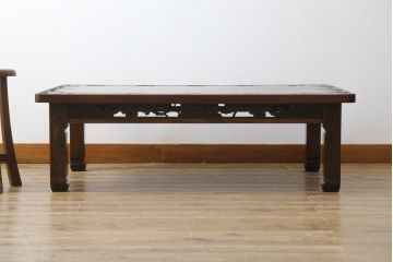 中古　美品　軽井沢彫り　桜の彫りが華やかな座卓(ローテーブル、センターテーブル、リビングテーブル)(R-071138)