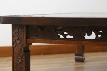 中古　美品　軽井沢彫り　桜の彫りが華やかな座卓(ローテーブル、センターテーブル、リビングテーブル)(R-071138)