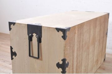 和製アンティーク　特注!!　上手物!!　桐紋金具　上品な佇まいと金具の立派な総桐二本松箪笥ローチェスト(テレビ台、ローボード、収納箪笥、和タンス、総桐たんす、総桐箪笥、時代箪笥、引き出し)(R-071165)