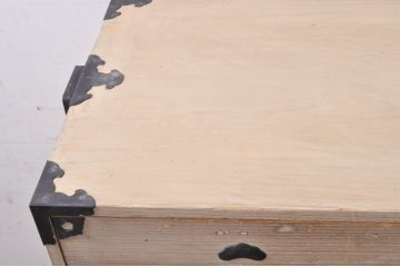 和製アンティーク　特注!!　上手物!!　桐紋金具　上品な佇まいと金具の立派な二段重ね総桐二本松箪笥(重ね箪笥、収納箪笥、衣装箪笥、和タンス、総桐たんす、総桐箪笥、時代箪笥、引き出し)(R-071166)