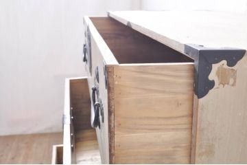 和製アンティーク　特注!!　上手物!!　桐紋金具　上品な佇まいと金具の立派な二段重ね総桐二本松箪笥(重ね箪笥、収納箪笥、衣装箪笥、和タンス、総桐たんす、総桐箪笥、時代箪笥、引き出し)(R-071166)
