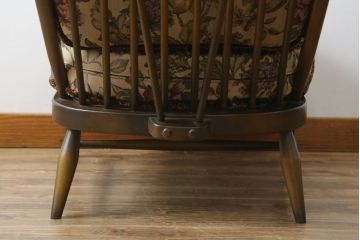 イギリスビンテージ　美品　ERCOL(アーコール)　落ち着いた色味の花柄ファブリックが上品な1人掛けソファ(ラウンジチェア、アームチェア、椅子、1シーターソファ、英国、北欧、ヴィンテージ)(R-071185)