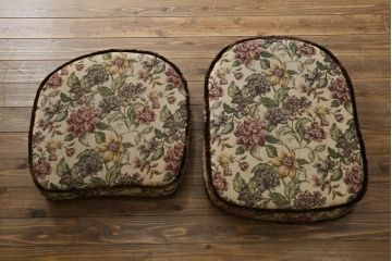 イギリスビンテージ　美品　ERCOL(アーコール)　落ち着いた色味の花柄ファブリックが上品な1人掛けソファ(ラウンジチェア、アームチェア、椅子、1シーターソファ、英国、北欧、ヴィンテージ)(R-071185)
