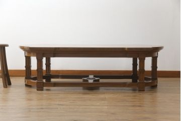 中古　DREXEL HERITAGE(ドレクセルヘリテイジ)　FRANCESCA(フランチェスカ)シリーズ　重厚でクラシカルなデザインのローテーブル(カクテルテーブル、センターテーブル、リビングテーブル)(定価約56万円)(R-071186)