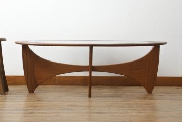 イギリスビンテージ　G-PLAN(ジープラン)　チーク材　ガラストップのおしゃれなコーヒーテーブル(センターテーブル、ローテーブル、オーバルテーブル、英国、北欧、ヴィンテージ)(R-071188)