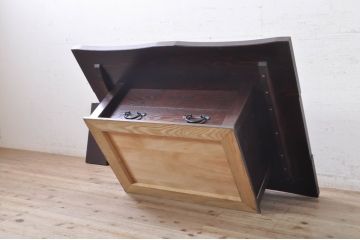 中古　美品　国産総栗材!!　上品で落ち着いた雰囲気の囲炉裏テーブル(火鉢、座卓、ローテーブル)(R-071191)
