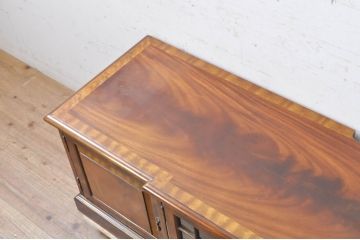 中古　アメリカ高級輸入家具　IDC大塚家具取り扱い　Scarborough House(スカボローファインファニチャー)　マホガニー材のテレビ台(テレビボード、ローボード、リビングボード)(定価約94万円)(R-071194)