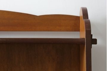 和製アンティーク　引き出し付きが嬉しい楔(クサビ)式縦型本棚(ブックシェルフ、オープンシェルフ、飾り棚)(R-071202)
