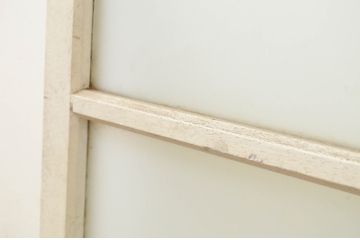 アンティーク建具　ペイント仕上げ限定　インテリアに取り入れやすいシンプルなデザインのペイントガラス窓2枚セット(引き戸、ガラス戸)(R-071234)