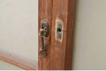 アンティーク建具　古い木味が魅力的なガラス窓3枚セット(引き戸、ガラス戸)(R-071236)