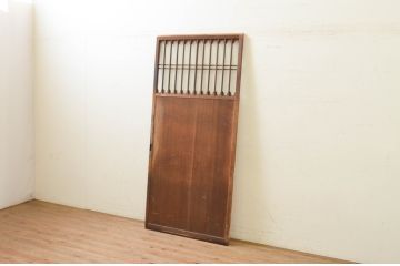アンティーク建具　杉材　昭和レトロな雰囲気漂う飾り付き引き戸1枚(板戸、ガラス戸、格子戸)(R-071239)
