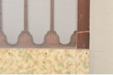 アンティーク建具　杉材　昭和レトロな雰囲気漂う飾り付き引き戸1枚(板戸、ガラス戸、格子戸)(R-071239)