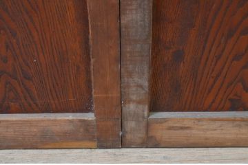 アンティーク建具　腰板栗材　風情のある佇まいが魅力的な格子入りガラス戸2枚セット(引き戸、格子戸、ガラス帯戸)(R-071241)