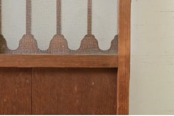アンティーク建具　杉材　柾目の美しい格子飾り付き幅狭引き戸2枚セット(板戸、ガラス戸、格子戸)(R-071242)