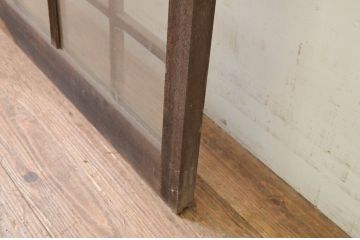 アンティーク建具　レトロな雰囲気漂う古い洋館の幅狭ガラス窓1枚(引き戸、ガラス戸)(R-071249)