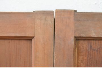 アンティーク建具　杉材　経年を感じさせる木味が魅力の板戸窓2枚セット(引き戸)(R-071255)