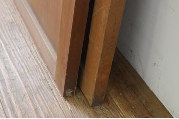 アンティーク建具　杉材　経年を感じさせる木味が魅力の板戸窓2枚セット(引き戸)(R-071255)