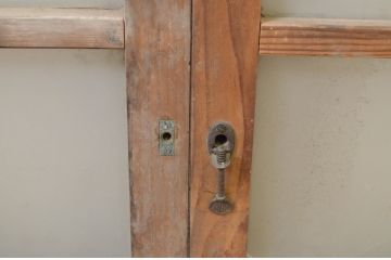 アンティーク建具　古い木味が魅力的なガラス窓2枚セット(引き戸、ガラス戸)(R-071257)