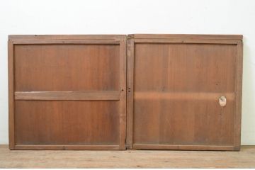 アンティーク建具　杉材　どこか懐かしい雰囲気漂う板戸窓2枚セット(引き戸)(R-071260)