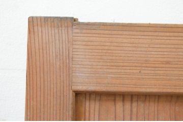 アンティーク建具　杉(スギ)材　1枚板　落ち着いた和の空間を演出する板戸窓2枚セット(引き戸)(R-071274)