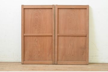 アンティーク建具　杉(スギ)材　1枚板　落ち着いた和の空間を演出する板戸窓2枚セット(引き戸)(R-071274)
