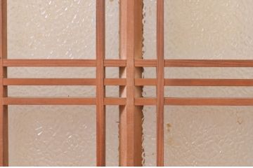 アンティーク建具　趣のある和の空間を演出する格子入り横長ガラス窓2枚セット(明かり取り、明り取り、ガラス欄間、ガラス戸)(R-071277)