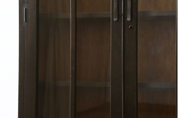 和製アンティーク　シンプルなデザインが使いやすいレトロな本箱(ブックケース、収納棚、戸棚、食器棚、カップボード、飾り棚、キャビネット)(R-071290)