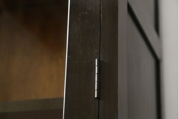 和製アンティーク　シンプルなデザインが使いやすいレトロな本箱(ブックケース、収納棚、戸棚、食器棚、カップボード、飾り棚、キャビネット)(R-071290)