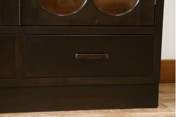 和製アンティーク　シンプルなデザインが使いやすいレトロな本箱(ブックケース、収納棚、戸棚、食器棚、カップボード、飾り棚、キャビネット)(R-071290)